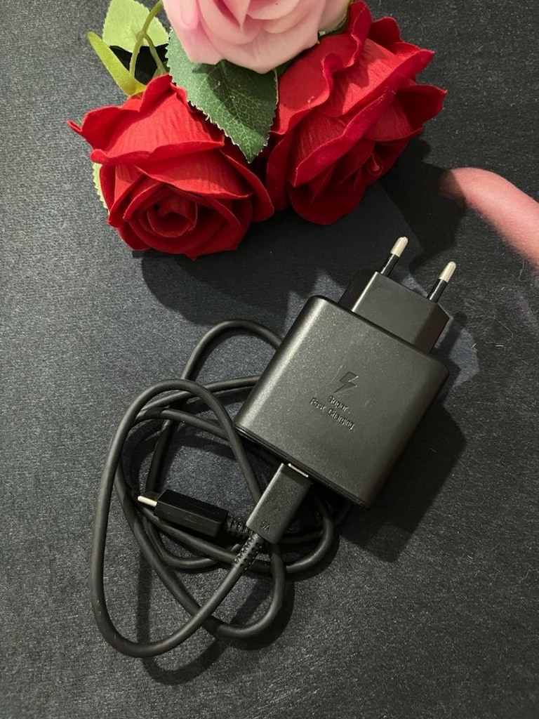 Samsung 45 watt şarj aleti - 2