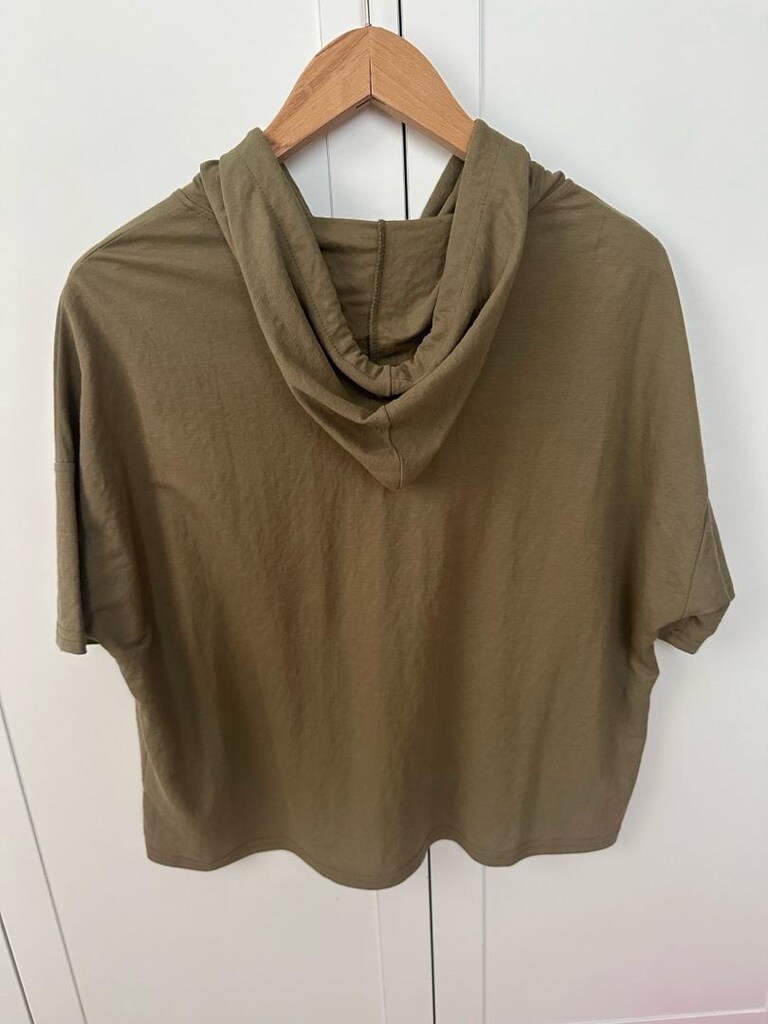 Kısa Kollu Yeşil Kapüşonlu Sweatshirt - 2