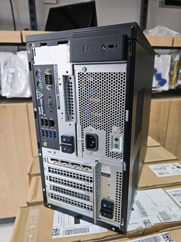 Dell Precision 3630 | E2236 32GB Quadro P2200 5GB 512GB NVMe W11Pro - 2