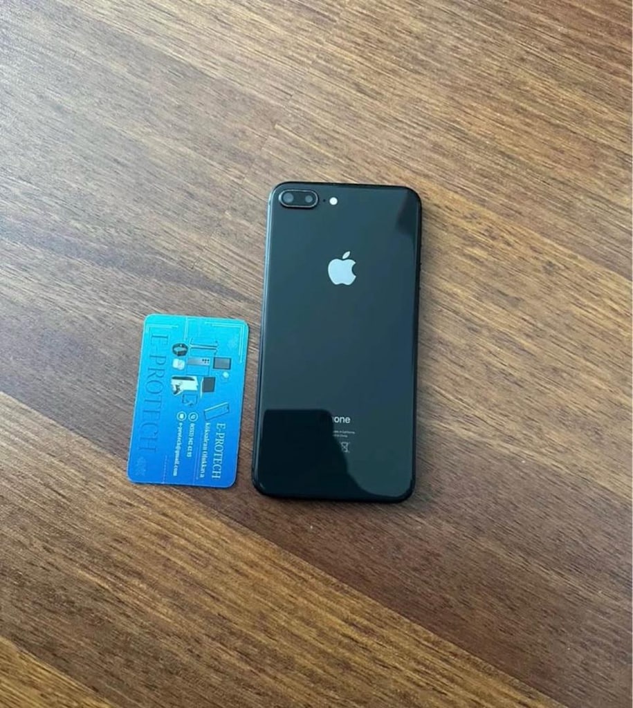 İPHONE 8 PLUS - 2