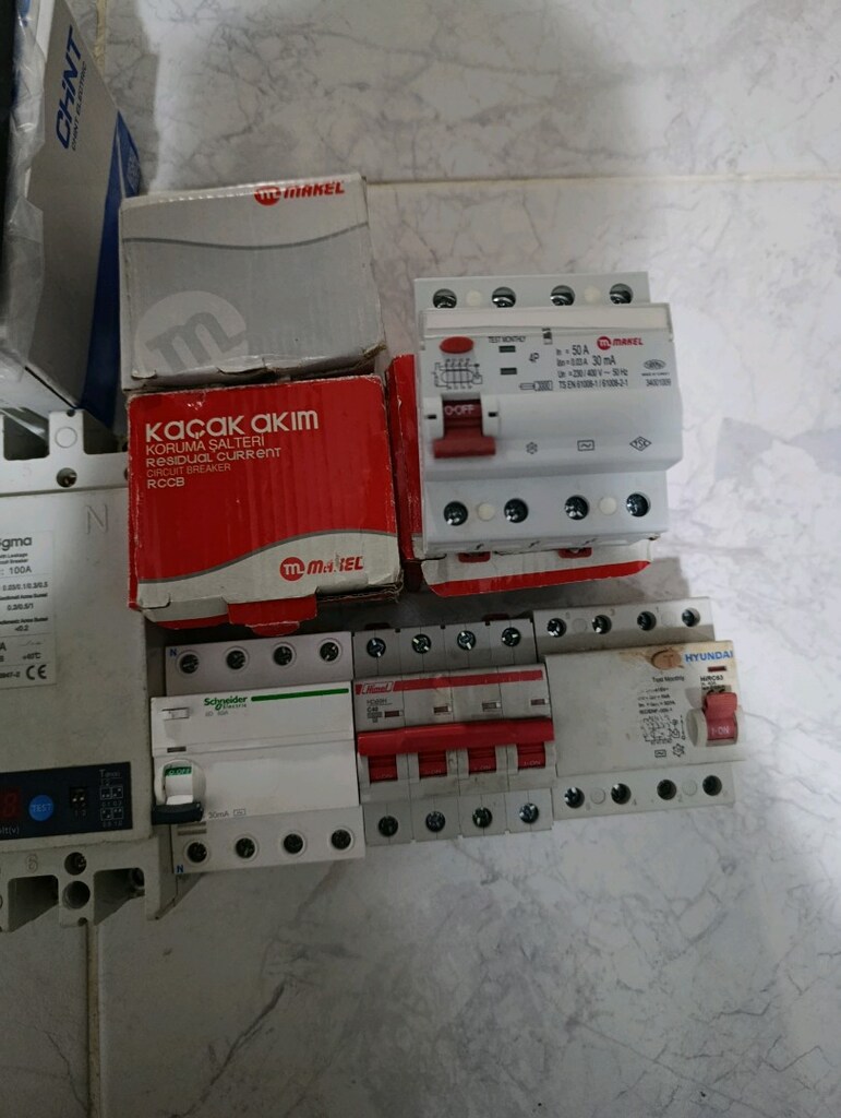 kompak ve kaçak akım koruma sigortalari - 6