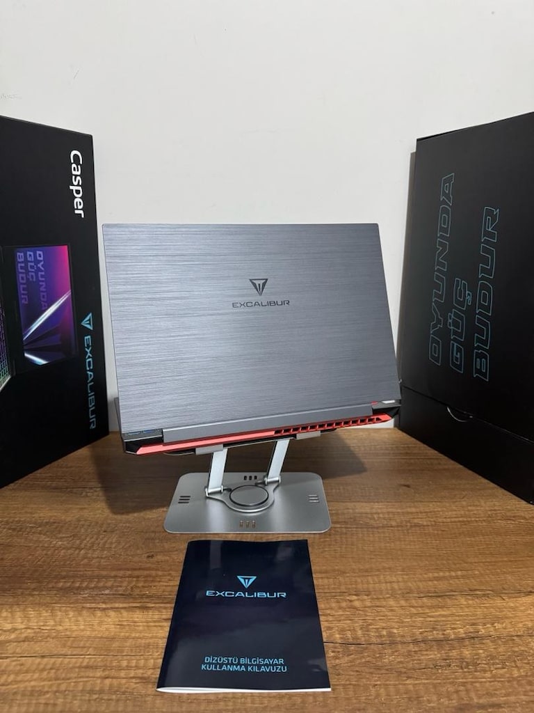 RTX4050 - Casper Excalibur - Temiz Gaming Laptop - 6