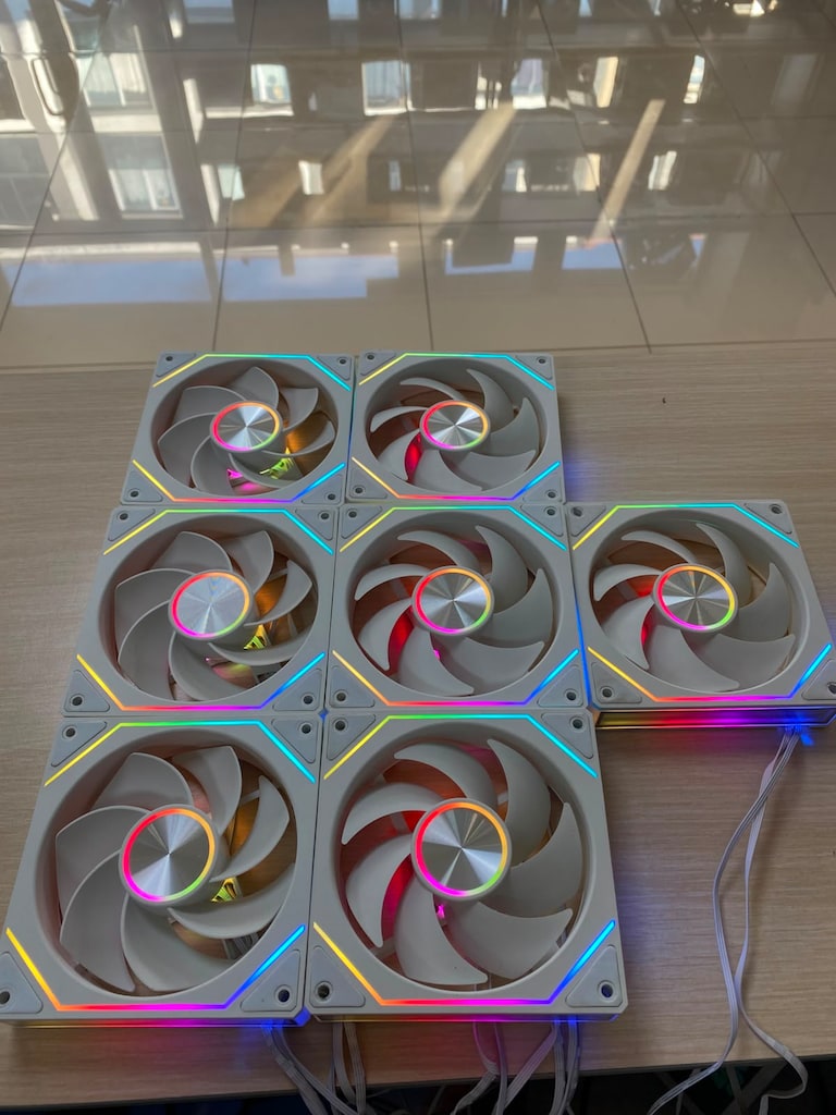 7'Lİ ARGB FAN+ARGB KONTROLCÜ - 2