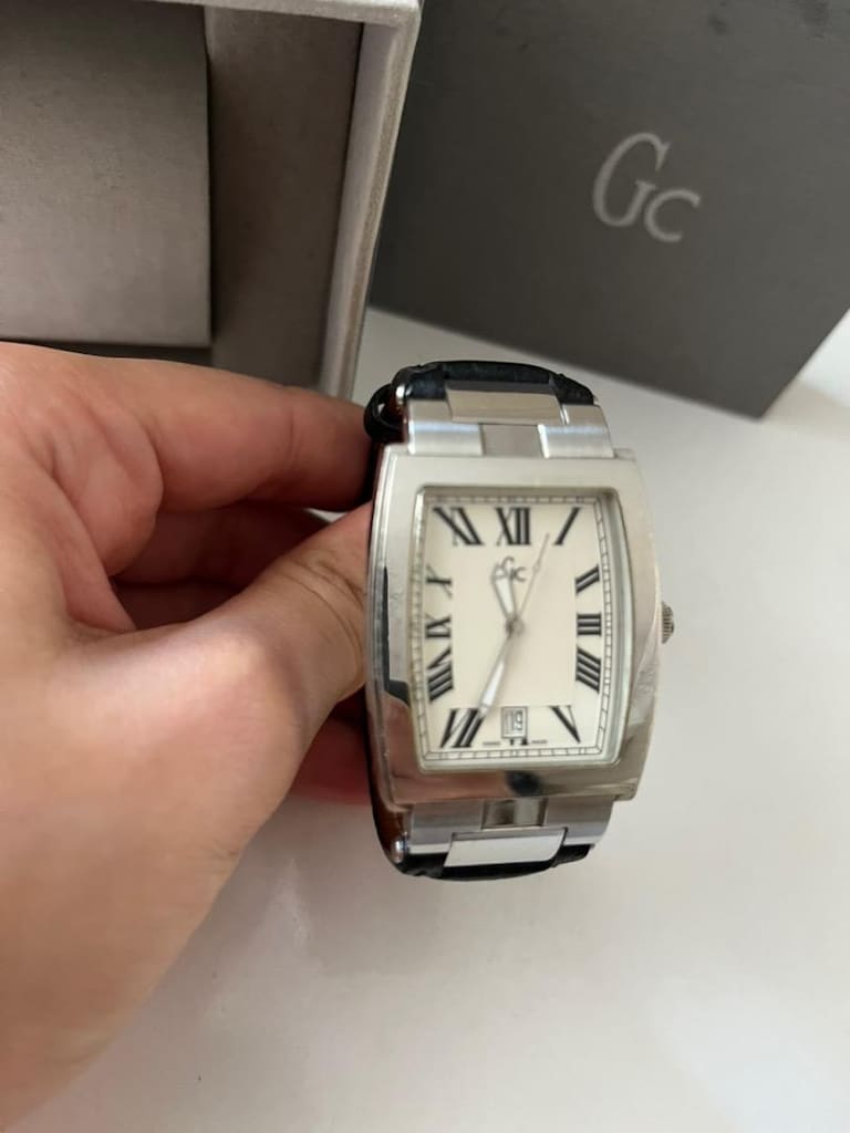 Guess Siyah Kordonlu Erkek Saat - 4