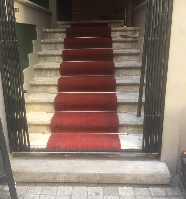 Merdiven Halı Tutucu Pirinç Çubuk