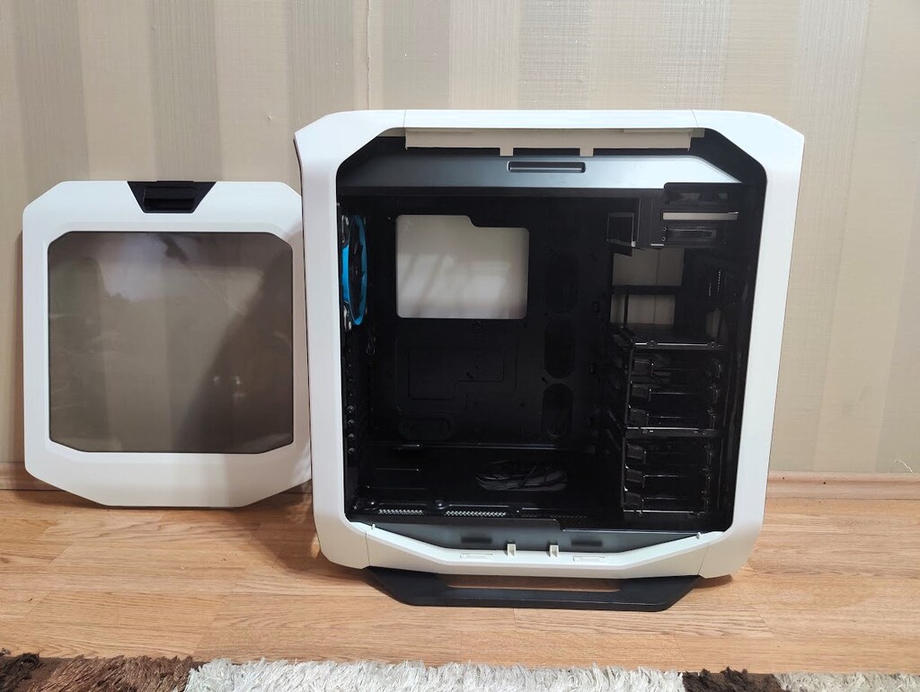 CORSAIR GRAPHITE SERİSİ 780T FULL TOWER KASA - 7