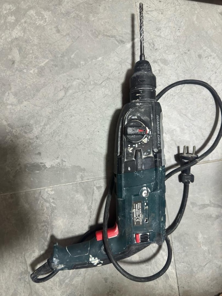 kırıcı delici hilti- şarjlı matkap- cassati tavan boyası 17,5 kg slkon - 2