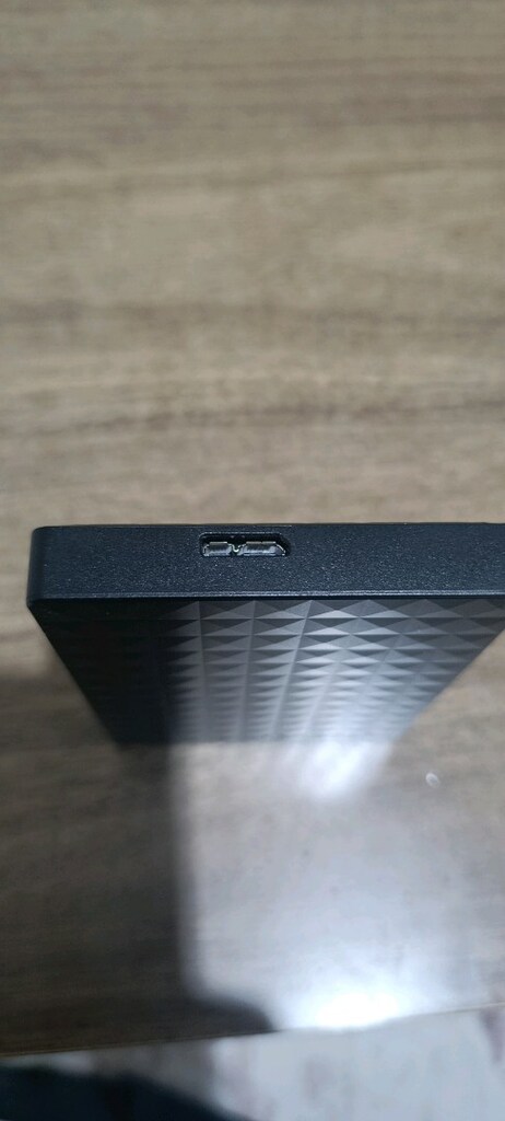 Seagate 2 TB harici harddisk - 4