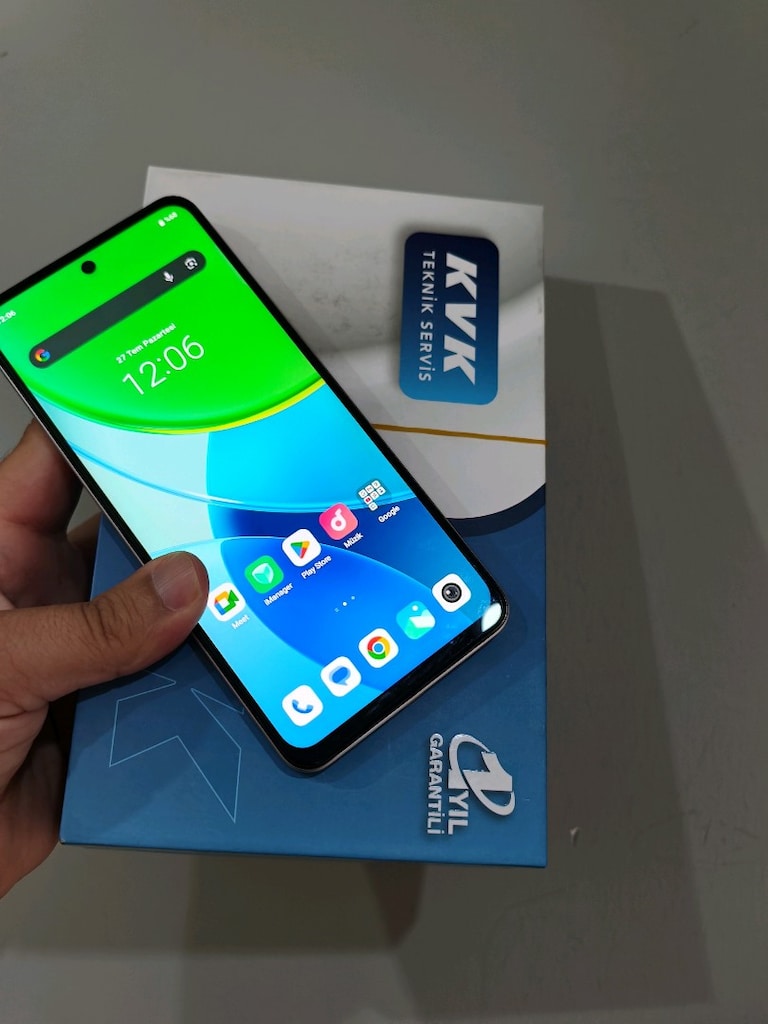 Vivo y19s 128 Gb garantili - 2