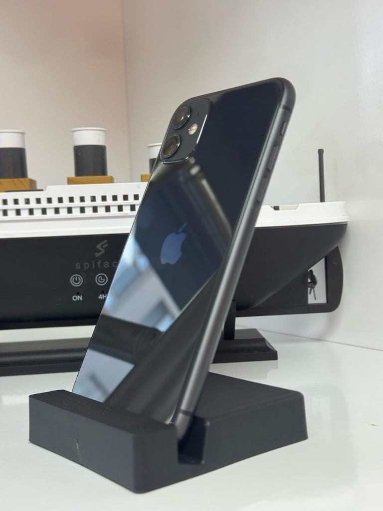 iPhone 11 128GB - 3