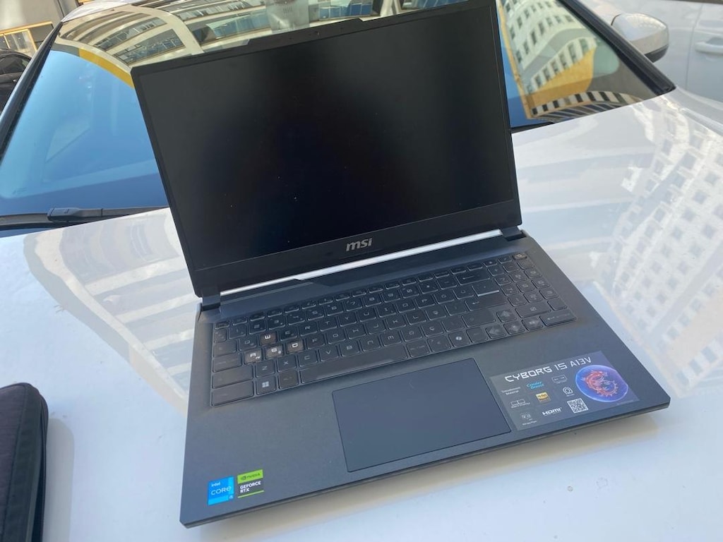 MSI Cyborg 15 A13VF - Temiz, Sorunsuz Oyuncu Laptopu - 3