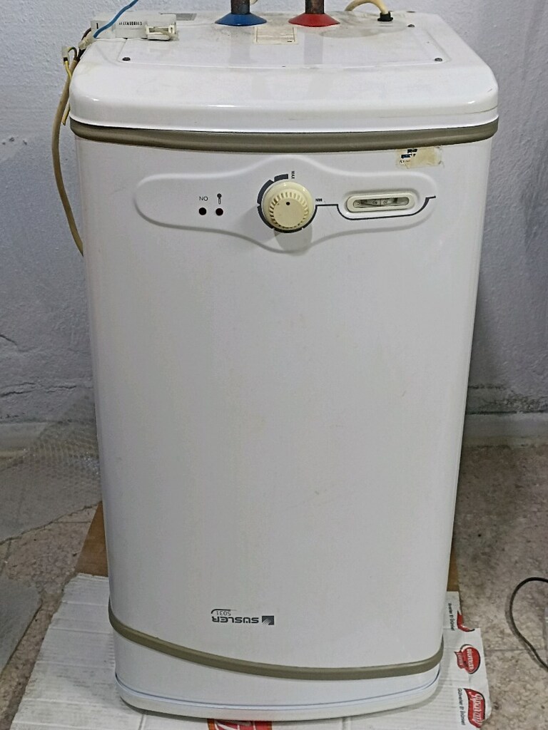 60 litre TERMOSİFON SAPASAĞLAM TERTEMİZ SÜSLER - 3