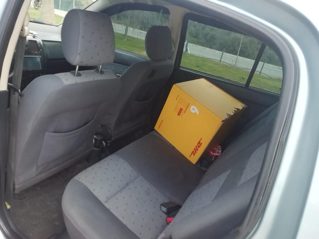 sahibinden 4 cam otomatik klimalı temiz aile arabası - 6