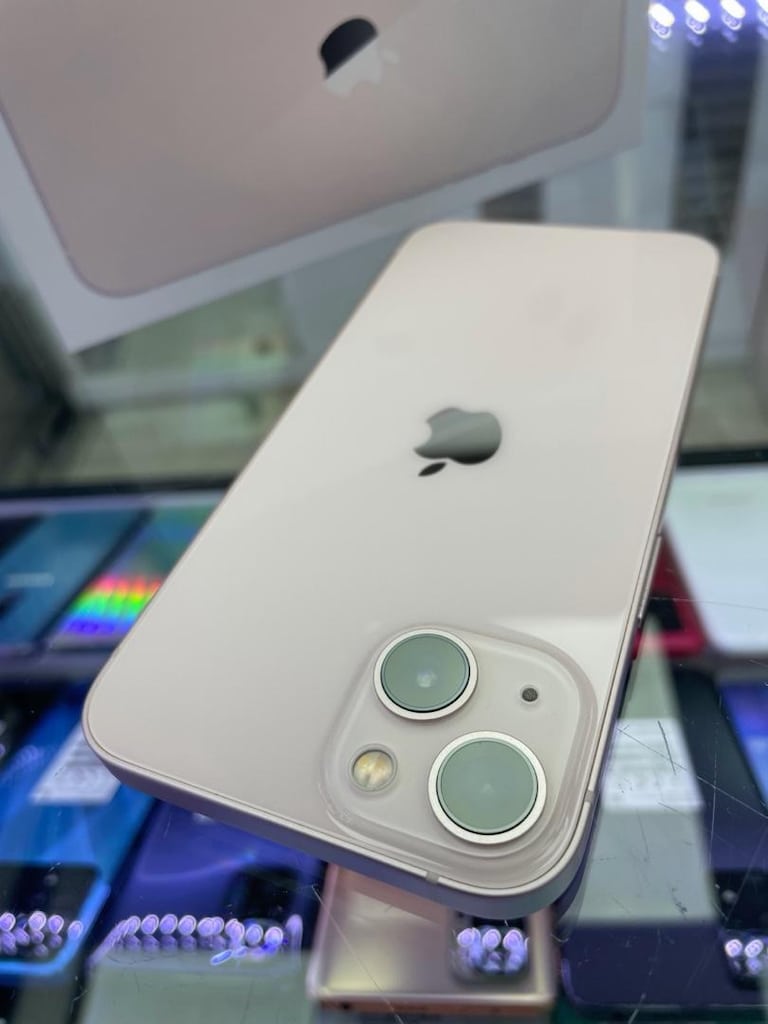 iPHONE 13 BEYAZ SIFIR GİBİ ÇİZİKSİZ TÜRKİYE CİHAZI HATASIZ - 8