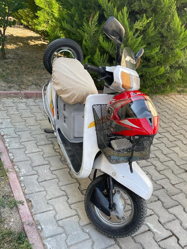 HONDA KİNETİC Kask hediye . Muayenesi 2025 Ağustos ayında yenilendi . - 6