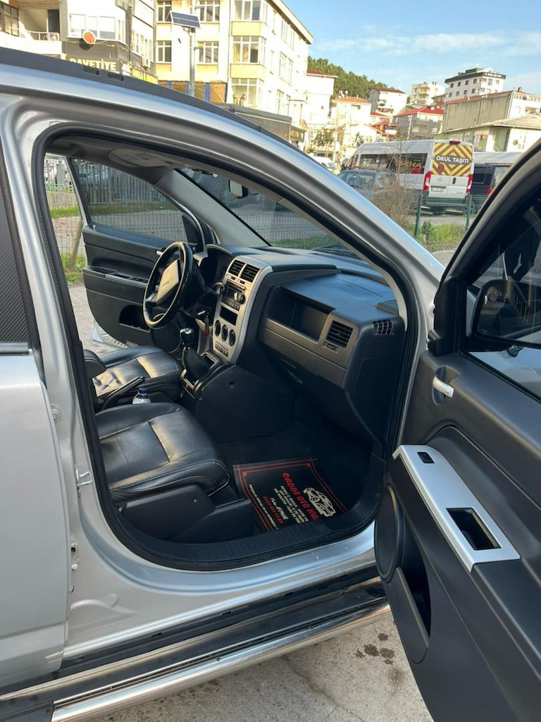 Jeep Compass - 5