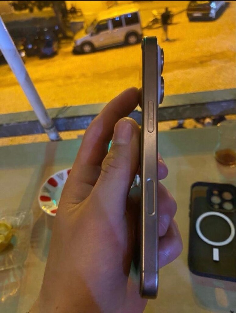 İphone 16 pro - 2