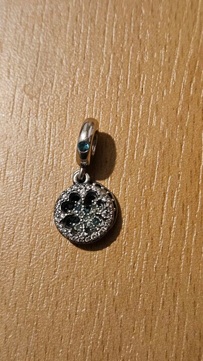 ORİJİNAL PANDORA Gösterişli Dört Yapraklı Yonca Sallantılı Charm