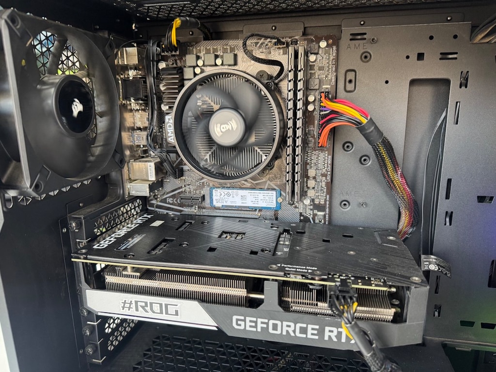 RTX3060Tİ 8GB E.KARTI | RYZEN 5 5600 İŞLEMCİ | 16GB RAM | 512GB SSD - 4