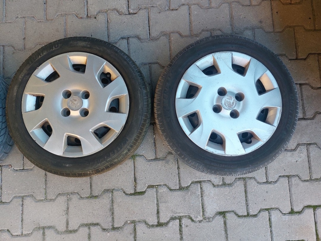 185 60 R15 Orjinal jantlı kış lastikli - 3