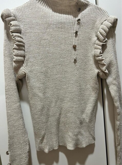 Bej Fırfır Yüksek Yaka Düğme Detay Kazak