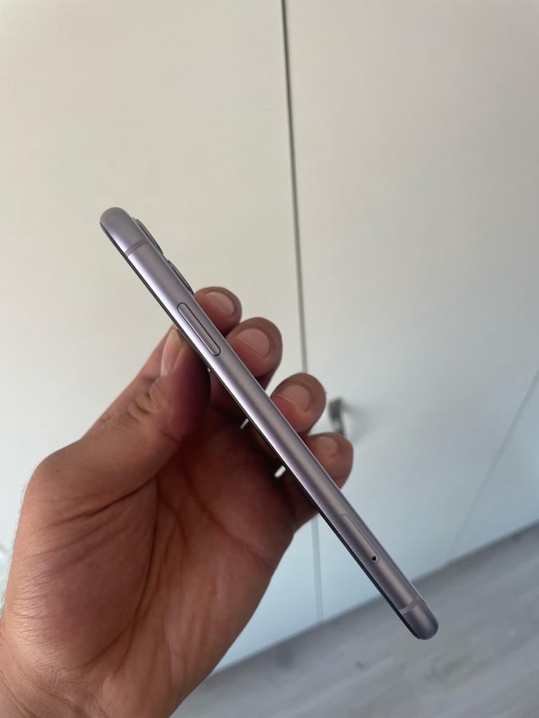 İphone 11 64 GB Mor - 3