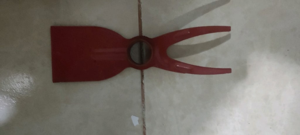 kazma,kürek, bahçe çapasi hepsi verilecektir. - 8