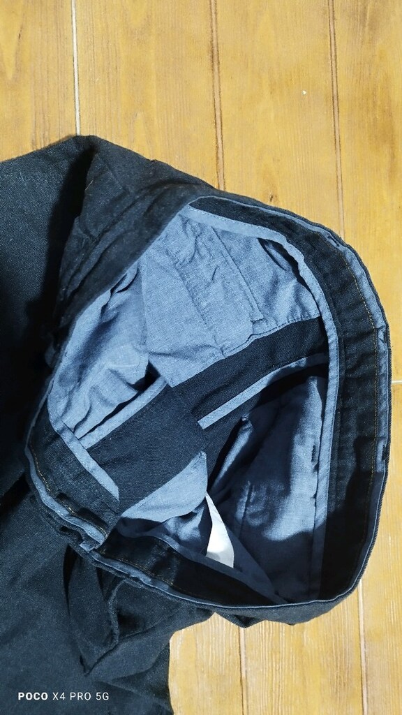 #Zara  pantolon..Piyasası pahalıdır..Eni çekilince 38 Boy 93 Paça 15 - 7
