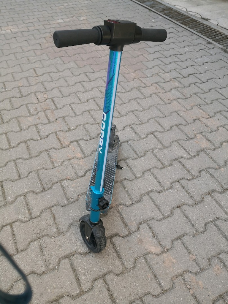 Corby çocuk elektrikli scooter - 2