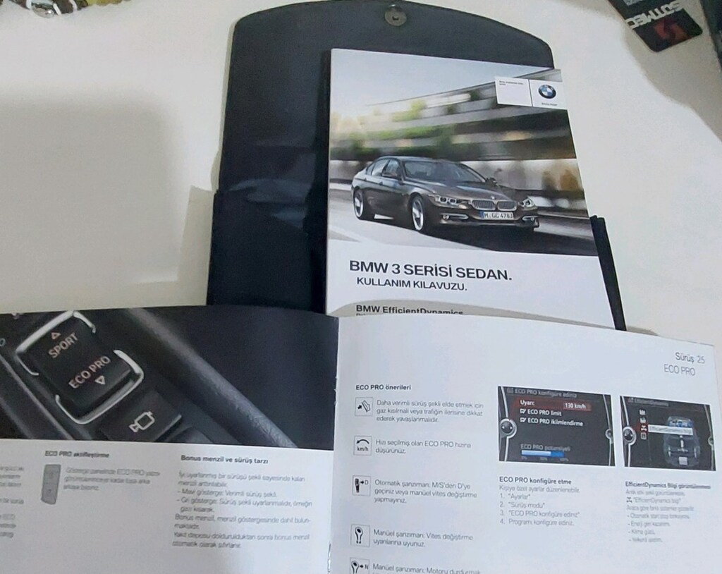 BMW 3 Serisi (2011/19) Deri Çanta Bakım kitabı Kullanım Kılavuzu - 5