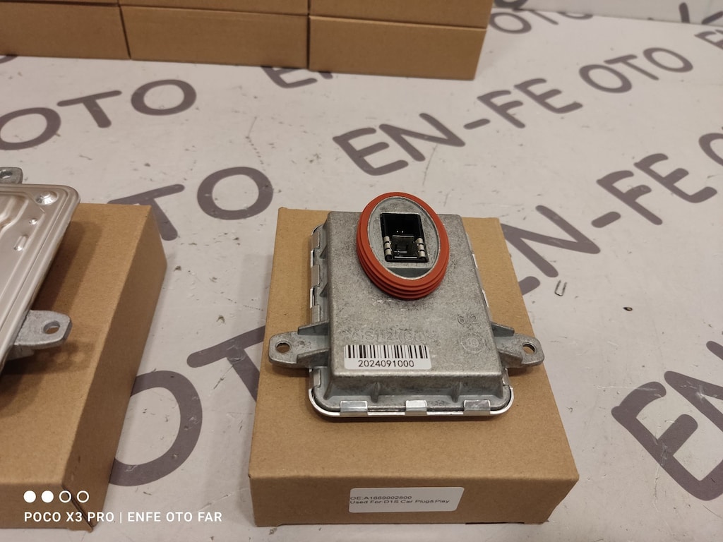 W204 C180 C200 XENON FAR BEYNİ A1669002800 - 4