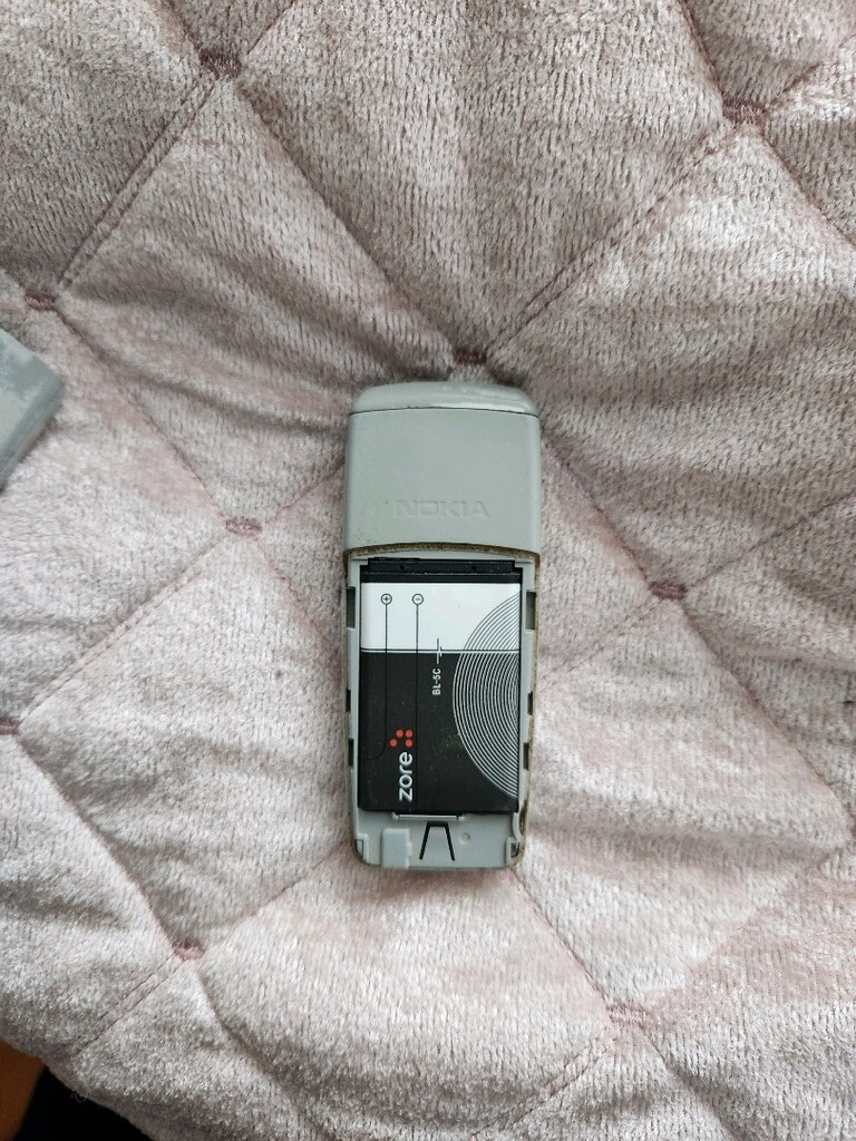 nokia 2310 telefon - 2