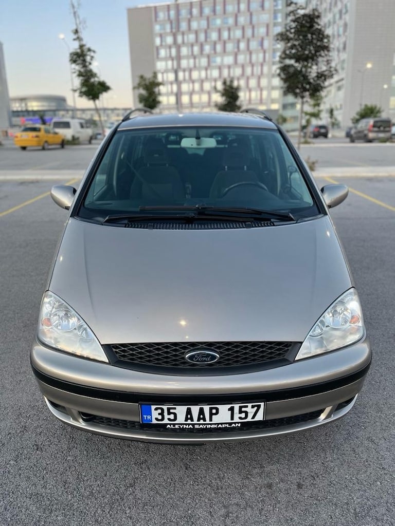 Ford Galaxy - 14