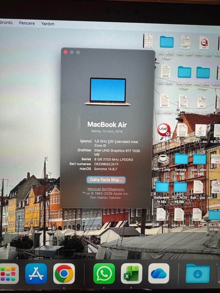 MacBook Air 18 - 3
