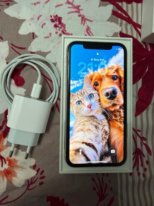 İPHONE 11 (128 GB)