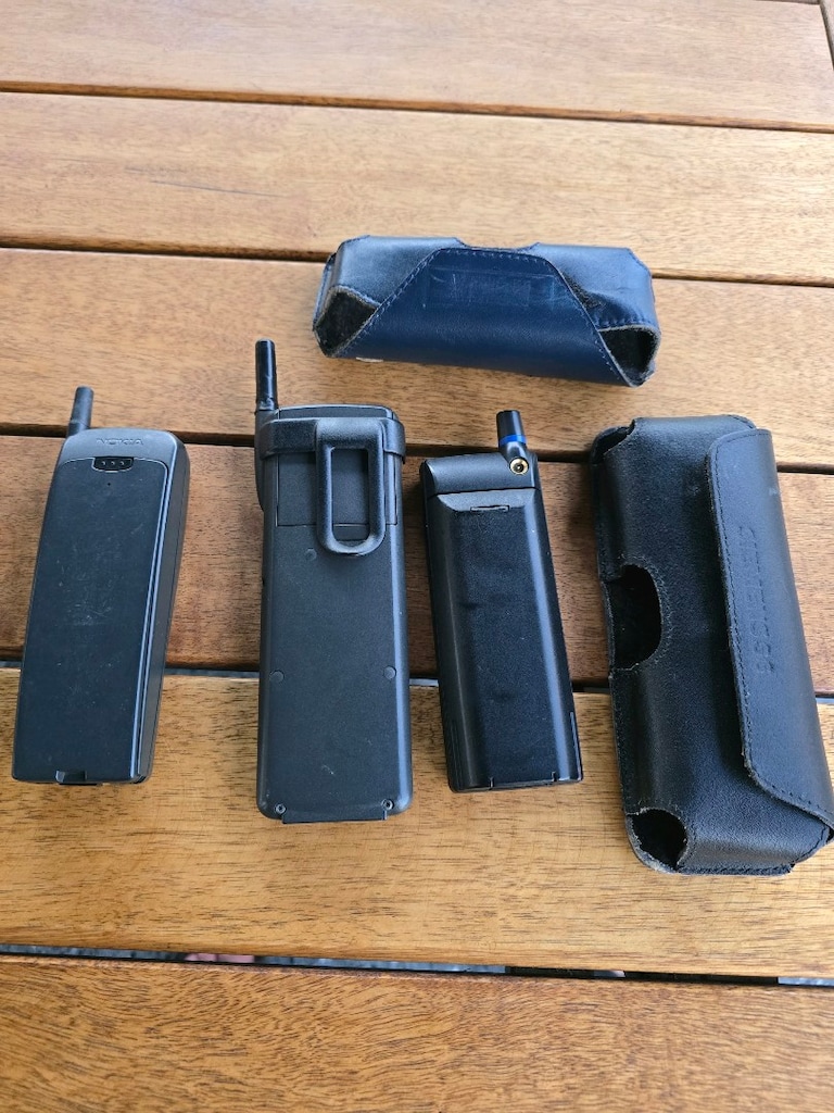 3 ADET ANTİKA CEP TELEFONU - 3