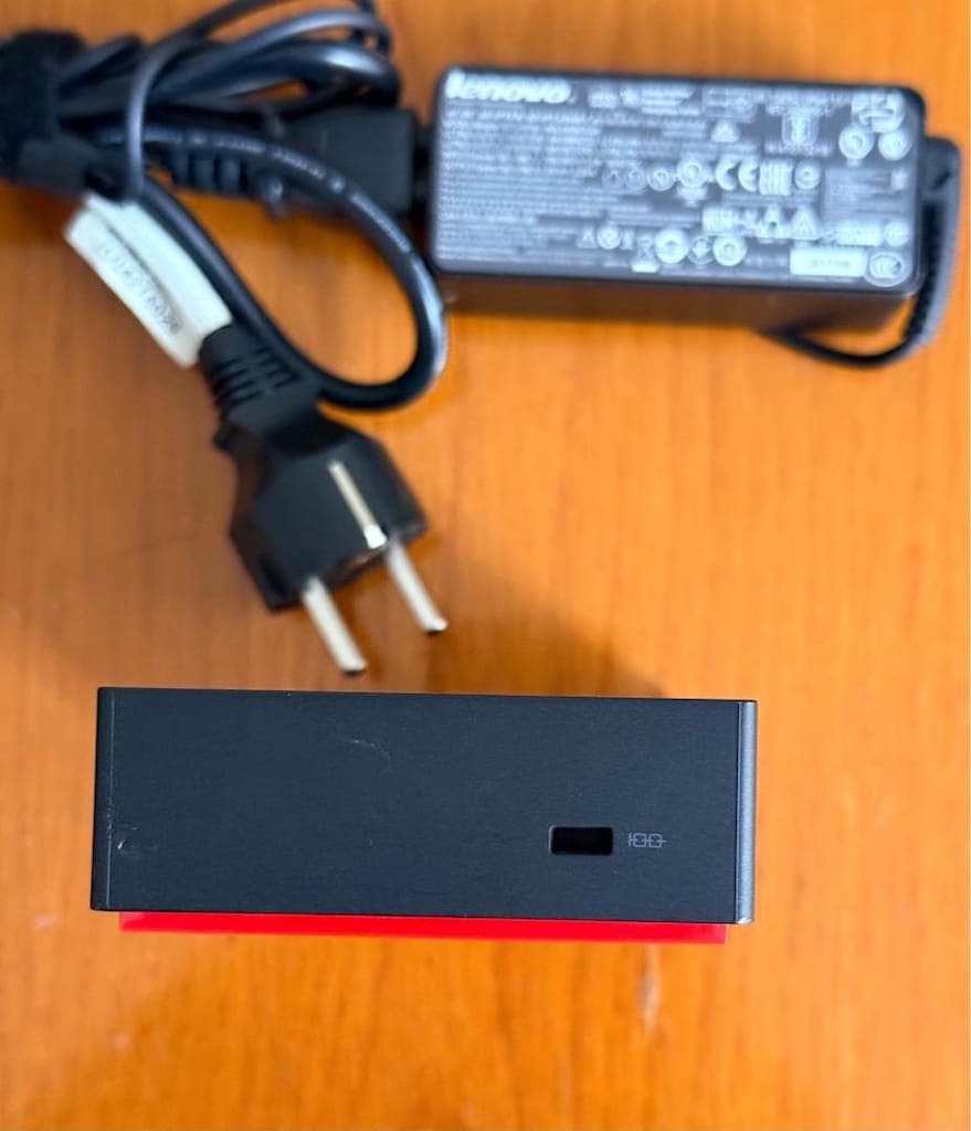 Lenovo ThinkPad Thunderbolt Dock (2. Gen) - 3