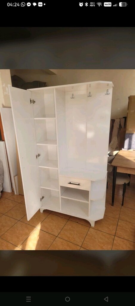 4 kapaklı elbise dolabı nakliye montaj dahil şehir içi 9000 TL - 8