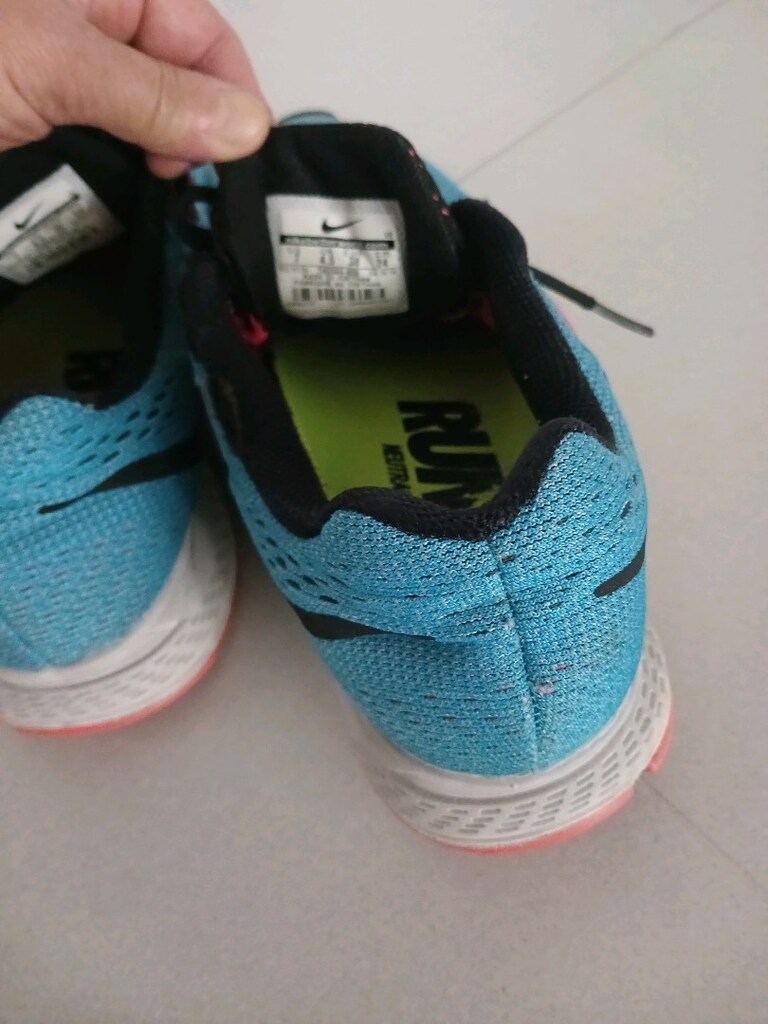 Nike orijinal 37 numara bayan spor ayakkabi - 4