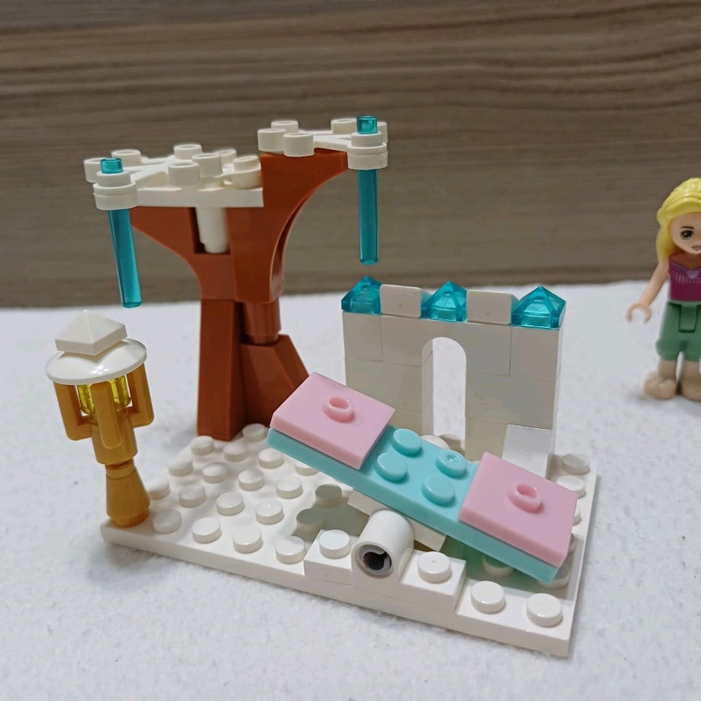 LEGO Uyumlu Mini Oyun Parkı ve Figür Seti (Kurulum Kılavuzlu) - 8