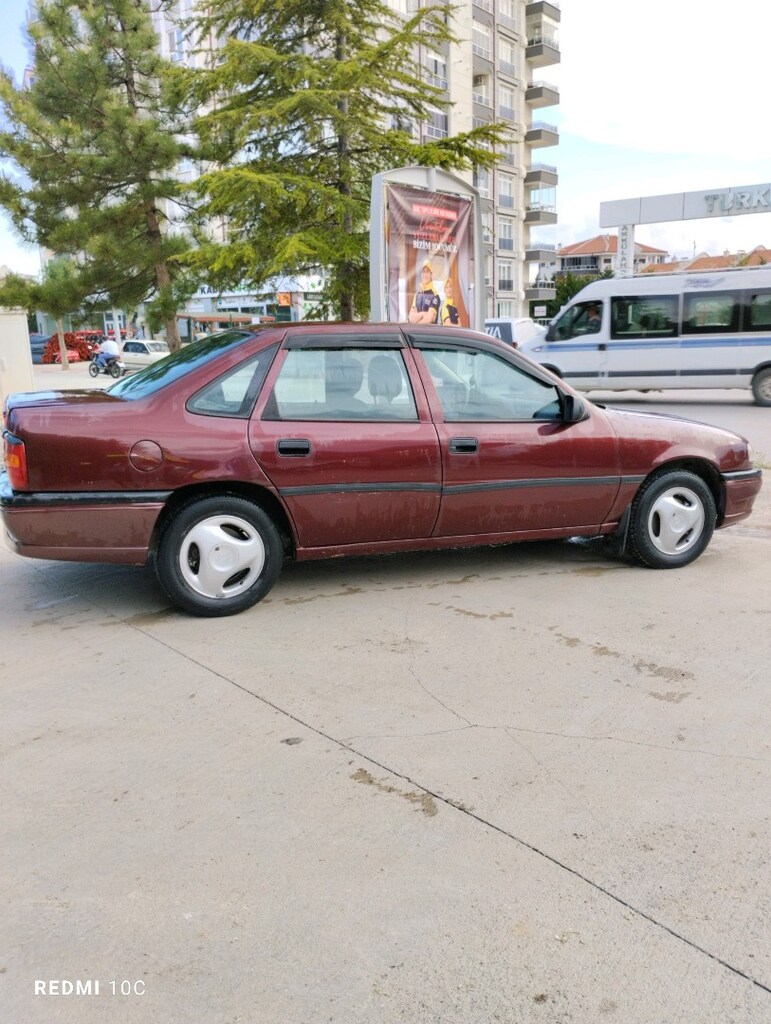 ACİL 95 Model Opel Vectra 2.0 - 4