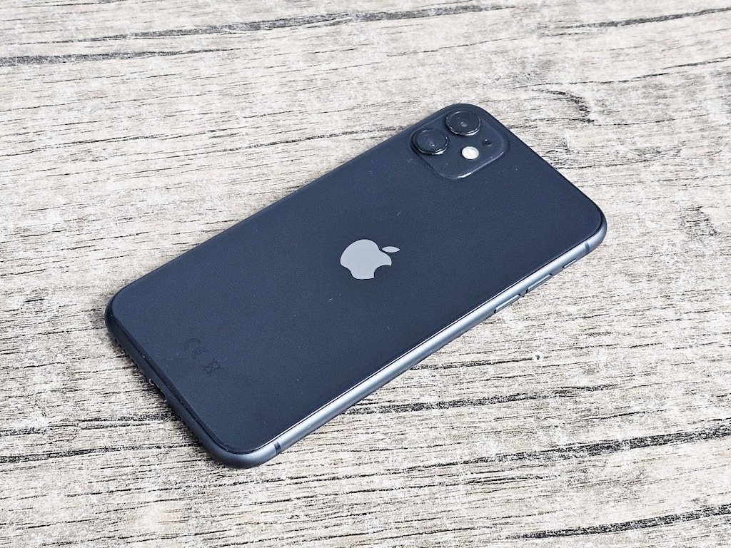 İPHONE 11 .128 GB TAMAMEN ORİJİNAL SORUNSUZ - 11