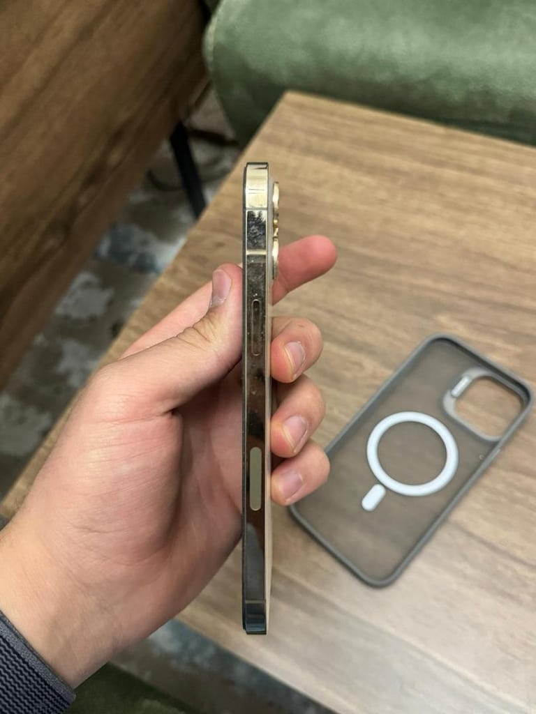 iPhone 12 Pro Max 256GB Gold | Yurt İçi Kayıtlı | Pil %100 | Temiz C
