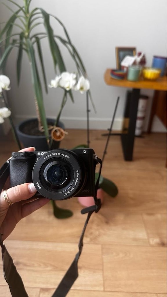 SONY A 6000 FOTOĞRAF MAKİNESİ - 2