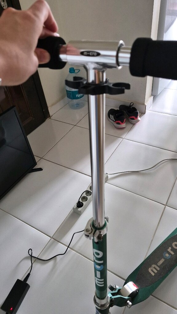 Micro Sprite Scooter Yeşil - 3