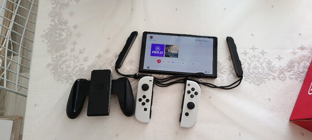 Nintendo Switch OLED 64 GB | FIFA 21 + Zelda | Kutulu | Sıfır Ayarında - 8