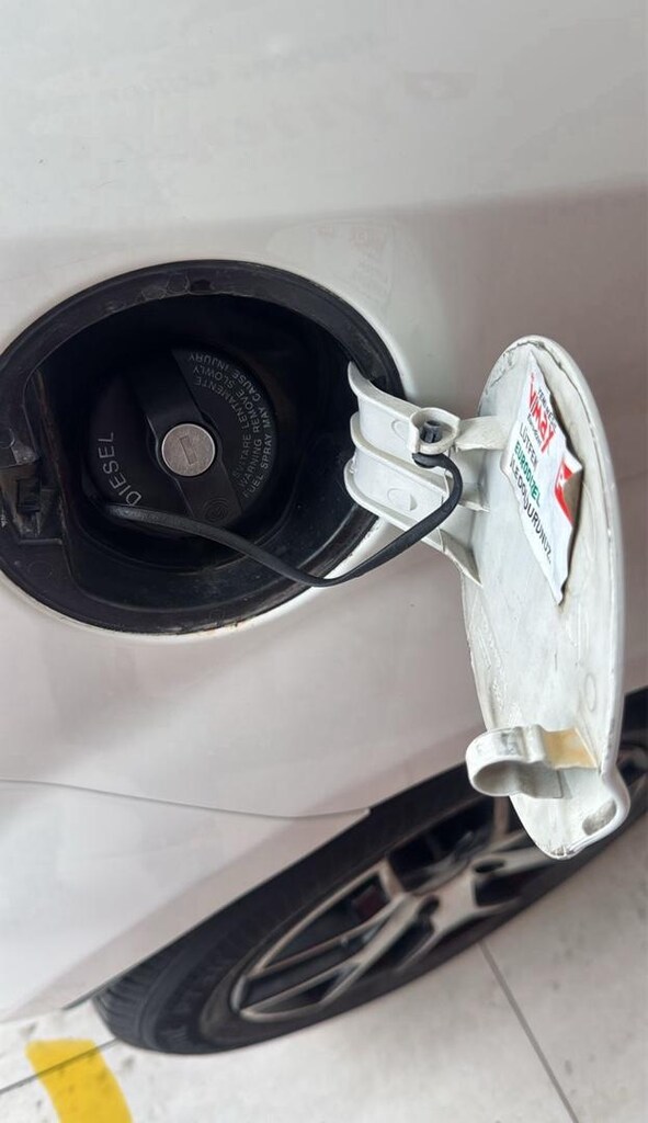 2011 punto 1.3 mjet üst model araçlarla takasa açık üste nakit verilir - 3