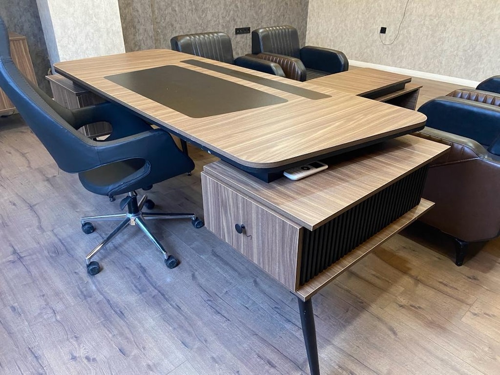 Lüks Ve Şık Yönetici / Makam Ofis Mobilyası Takımı – Tam set - 2