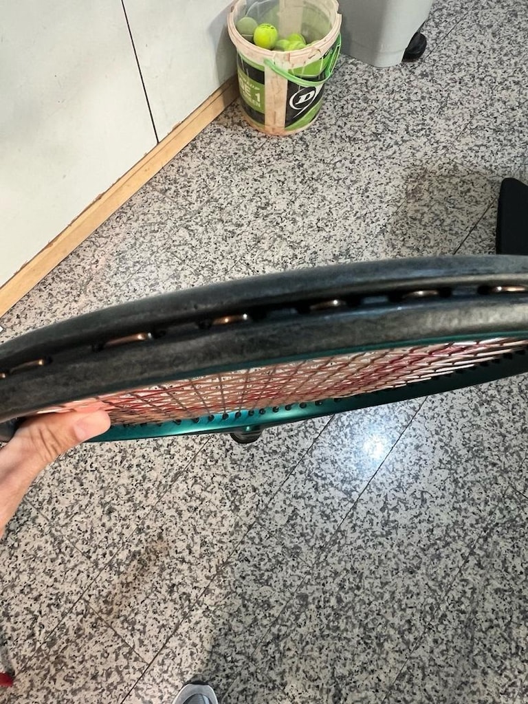Çok Temiz Wilson Blade V9 tenis raketi - 4