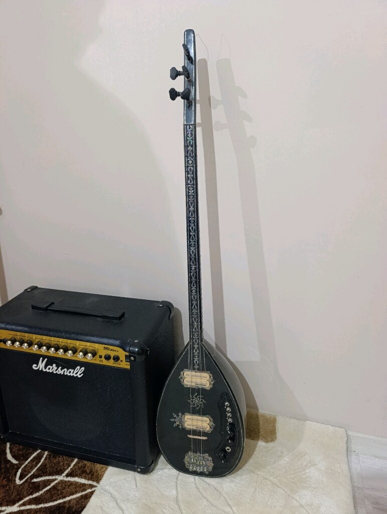 Komple satılık bağlama ve amfi seti - 2
